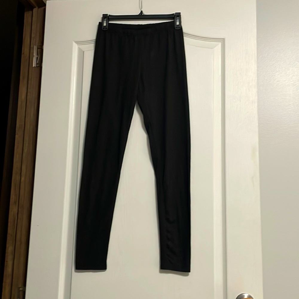 Black leggings
